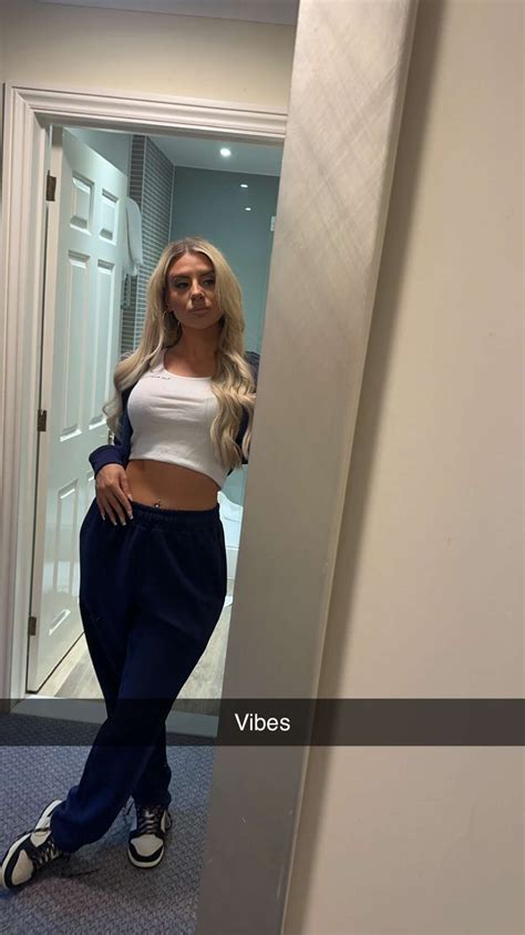 chloe burrows nudes|Chloe Burrows (@chloeburrows) • Instagram photos and videos.